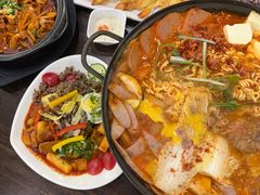 -釜山豚骨汤饭(芝罘万达广场店)