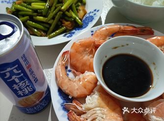 甲辰龙年正月初十 雨水节气 一个人的晚饭 就是白灼虾