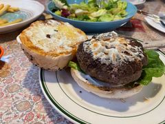 -彼德西餐厅(凯德广场新南店)