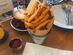 -ROAST coffee & eatery