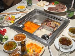 -海底捞火锅鲜切牛肉主题店(长寿路店)