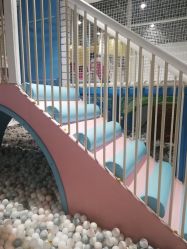-汤姆猫亲子乐园(保利Mall店)