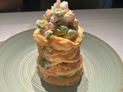 牛油果三文鱼龙虾塔-食廬(虹桥南丰城店)