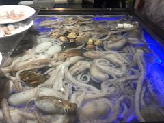 -诱货海鲜自助火锅(爱琴海购物公园东百店)