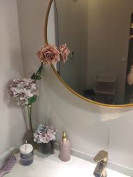 -蕾蕾美颜美容美体