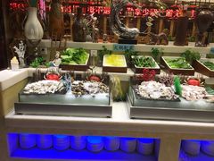 -新地标自助烤肉美食汇(红街商业广场店)