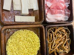 -菌小白·野生菌火锅(时尚天河店)