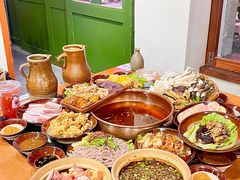 -阿山卓·野生菌火锅·纳西火塘烤肉