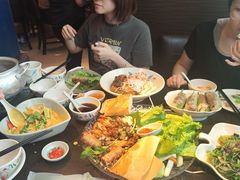 -大头虾越式风味餐厅(光明广场店)