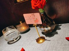 -弦月窗LUNETTE BY AMANDA(复兴路店)