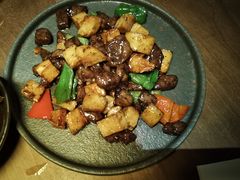 -来龙里 精致 东南亚餐室(万象城店)