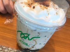 -Chom Cafe and Restaurant