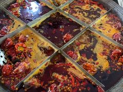 -铜元老码头鳝鱼火锅