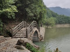 -天姥山