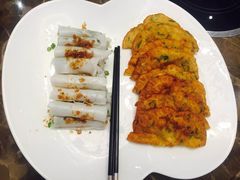 簸箕板拼油炸糕-老聃·小鸭鲢城原味客家菜(海沧店)