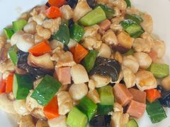 -宾朋海鲜特色美食餐厅·纯手工鲅鱼水饺(兴海路店)