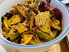 -轻蔬不用等·素食(江苏路店)