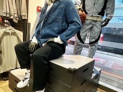 -百年港湾奥特莱斯(香炉礁店)