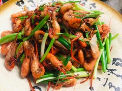 葱爆河虾-75幢私房菜馆