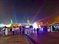 -人民防洪胜利纪念塔