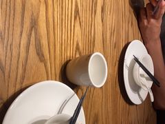 -爱碗亭·鲜炒湖南菜(壹城中心店)