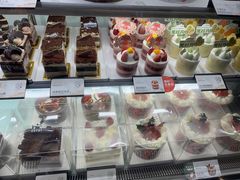 -皇冠幸福里动物奶油生日蛋糕(马祖路店)