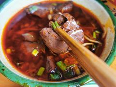 鸭血-拈签一笑黄牛肉辣卤串串