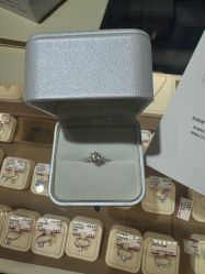 -LightOnly·培育钻石婚戒定制(天坛店)