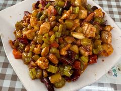 宫保鸡丁-瑜瑜饭馆