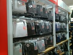 -优衣库(上海虹口龙之梦店)