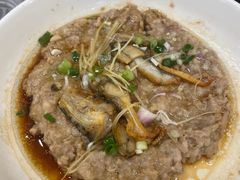 咸鱼蒸鱼饼-粤·向群饭店(龙津东路总店)