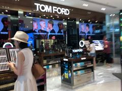 -日上免税店(三径路t3店)