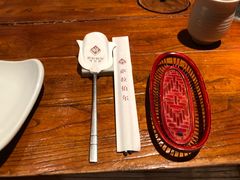 -萨拉伯尔(燕莎友谊商城店)