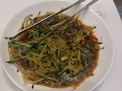 -小渔莊•地道胶东菜(旅游路万象省博物馆店)