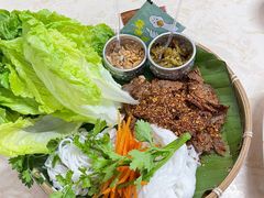 菜包牛肉-啰啰冰屋(景洪总店)