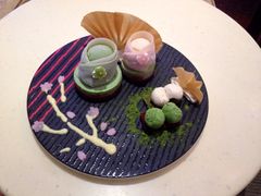 京都雅晴-哈根达斯(卓展店)