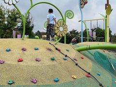 -季高兔窝窝亲子园(上海薰衣草公园店)