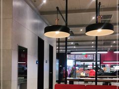 大堂-肯德基(龙之梦购物中心店)