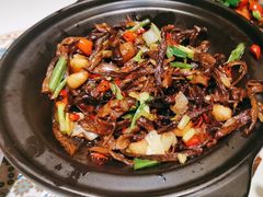 -云海肴·汽锅鸡·云南菜(天山百盛优客店)