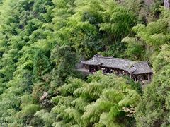 -南尖岩
