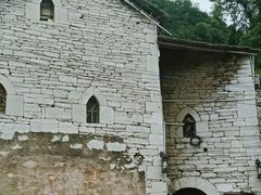 -高荡千年布依古寨旅游景区