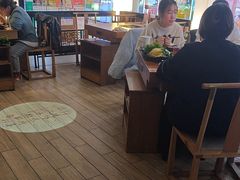 -呷哺呷哺(万达新世界店)