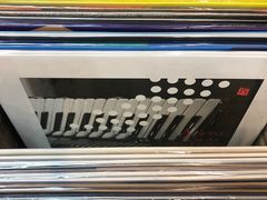 -M.F CDshop唱片店
