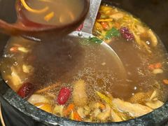 -蘑界·野生菌火锅(深业上城店)