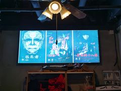 -荒岛实景沉浸密室(江汉路1店)