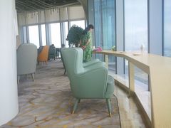 靠窗位-三迪希尔顿酒店·星空酒廊