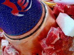 -毛辣果·贵州红酸汤牛肉火锅(西单店)