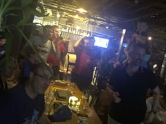 等位区-Geneva日内瓦餐厅(西郊宝成花苑店)