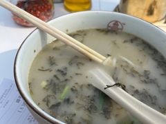 -什家婆乌鸡米线(阳光街店)