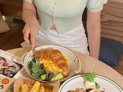 -玲婧胡同·生日蛋糕·餐厅(嘉里城店)